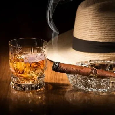 Cuban Tobacco Fragrance Oil – woody scent for candles and diffusers